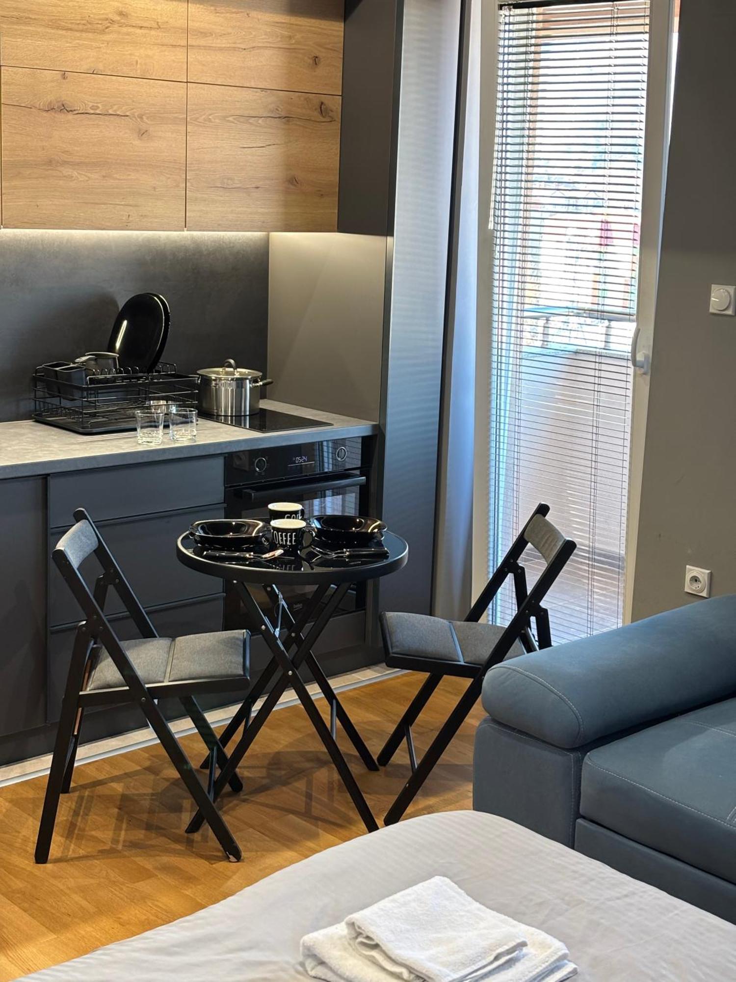 Ambe Apartments ビトラ エクステリア 写真